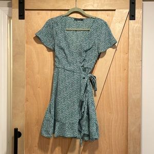 Abercrombie Short Sleeve Wrap Dress